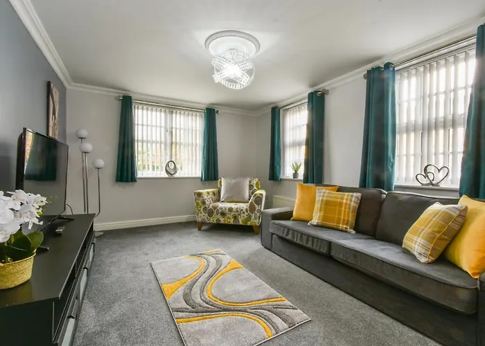 Phoenix Apartment Near The Station